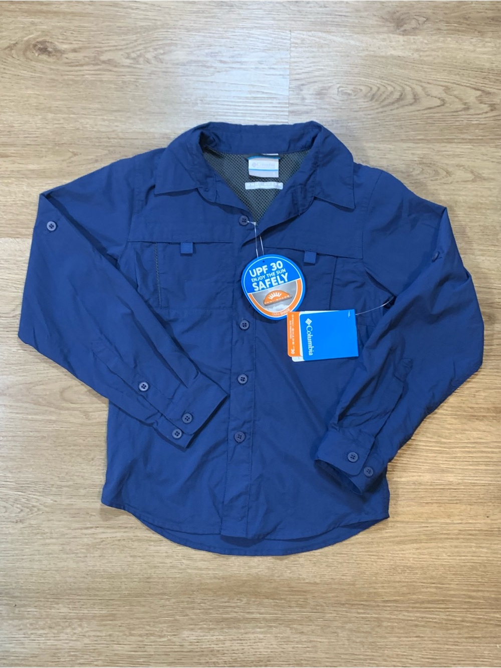 NWT Columbia Blue Button Up Collared Shirt UPF 30 boys small omni-wick nylon
